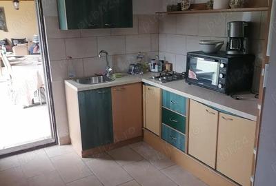 Casă cu 4 camere în Central - 4