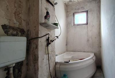 Apartament cu 2 camere semidecomandat în Micro 11 - 2
