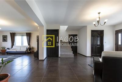 Vila cu 6 camere, 952 mp teren, Saucesti, Bacau - 16
