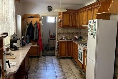RECO Casa 5 camere zona Oncea - 3