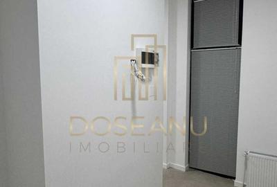 Spațiu comercial, de 22 mp, în Central - 3