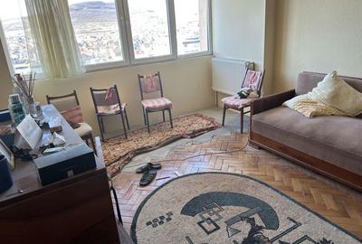 Apartament cu 4 camere decomandat în Central - 4