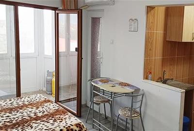 Garsonieră decomandată în Sud-Est - 8