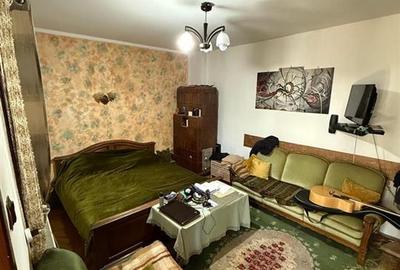 Casă individuală cu 6 camere cu Canalizare în Central - 16