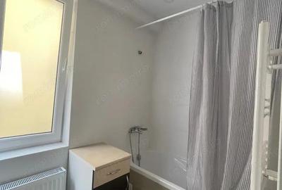 Garsonieră în Romană