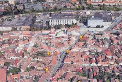 Teren de 450 mp, în Orașul de Jos