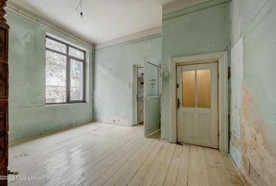 Casă cu 4 camere cu Teren 251 Mp în Parcul Carol - 2