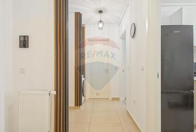 Apartament cu 2 camere decomandat, mobilat în Tractorul - 9