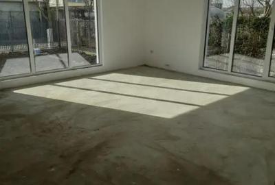 Casă cu 4 camere cu Canalizare în Costinești - 8