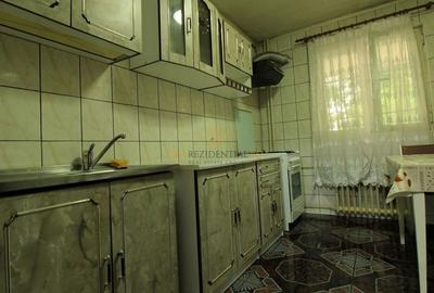 Apartament 4 camere cu potential comercial, stradal, comision0% - 2