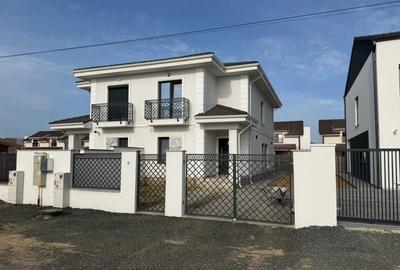 Casă cu 3 camere în Moșnița Nouă - 5