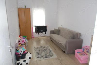Casă cu 4 camere în Becicherecu Mic - 5