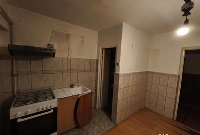 Apartament cu 2 camere decomandat în Central - 4