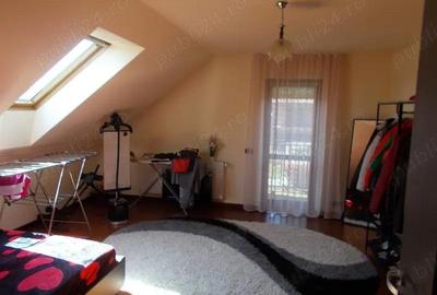 Vila P+M, Sag, 4 camere, 260mp util, 750mp teren, mobilat, utilat Vila P+M, Sag, 4 camere, 260mp util, 750mp teren, mobilat, utilat - 10