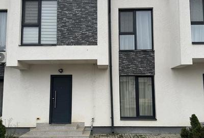 Casă cu 4 camere cu Teren 56 Mp în Central - 9