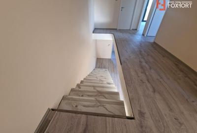 Duplex cu 4 camere cu Canalizare în Moșnița Nouă - 12