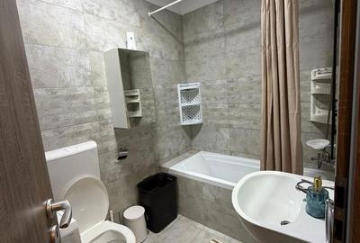 Apartament cu 3 camere semidecomandat în Central - 5