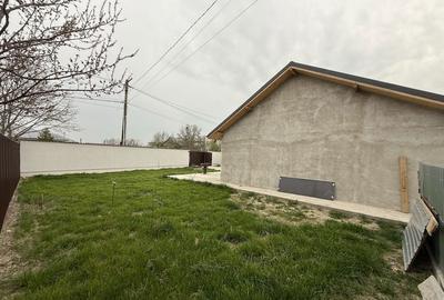 Casă cu 4 camere în Vulturu - 4