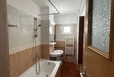 Garsonieră decomandată, mobilată în Titan - 3