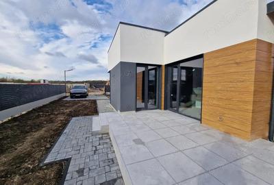 Casa pe parter | Balote?ti, langa padure - 9