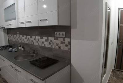 Apartament cu 2 camere decomandat în Brâncoveanu - 2