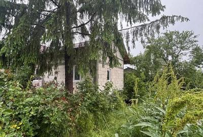 Casă cu 3 camere cu Teren 2000 Mp în Produlești - 1