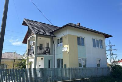 Casă cu 3 camere cu Teren 2496 Mp în Băbana