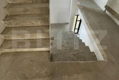 Casă cu 5 camere cu Teren 500 Mp în Central - 3