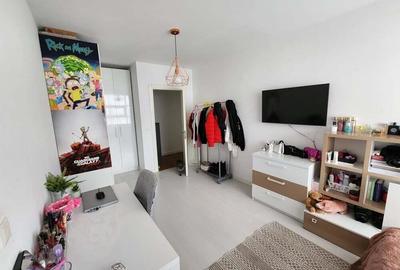 Proprietar Vand Penthouse in zona Soarelui - 3