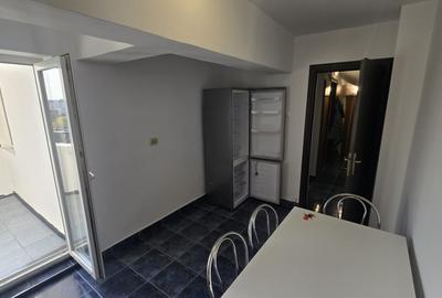 Apartament cu 5 camere decomandat în P-ța Unirii - 9