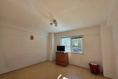 Apartament 2 camere, ultracentral, parter – confort și accesibilitate Apartament 2 camere, ultracentral, parter – confort și accesibilitate - 3