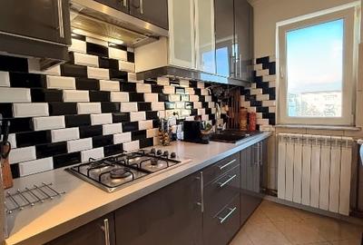 Apt 2 Camere Renovat Complet Mobilat Centrala - 4