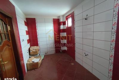 Casă cu 5 camere cu Teren 1508 Mp în Bereasca - 3