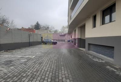 Garsonieră decomandată, mobilată în Central - 34