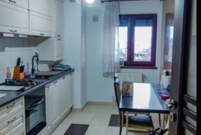 Apartament cu 2 camere decomandat, mobilat în Podul de Fier