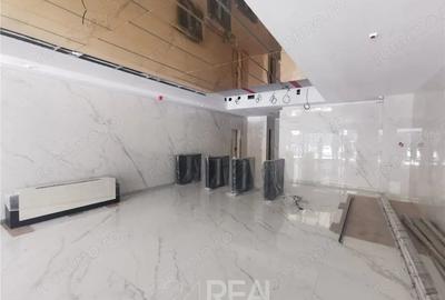 Spațiu comercial, în Politehnica - 11