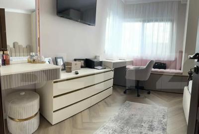 Apartament cu 3 camere decomandat, mobilat în Central - 4