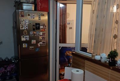 Apartament cu 4 camere semidecomandat în Prelungirea Ghencea - 7