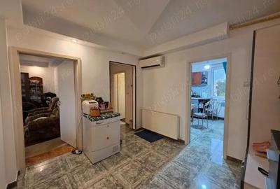 Apartament 3 camere decomandat, Deva - Str. Progresului 65 mp Etaj 4 - 5