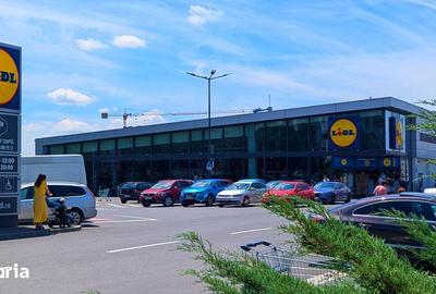 Apartament cu 4 camere în Metalurgiei - 18