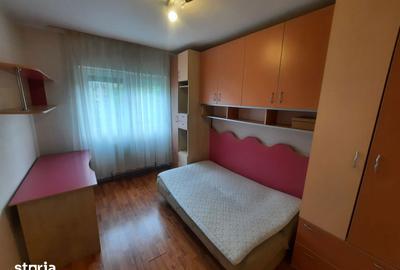 Apartament cu 3 camere decomandat în Burdea - 5