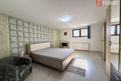 Apartament cu 3 camere decomandat, mobilat în Central - 16