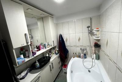 Apartament cu 3 camere semidecomandat în Apărătorii Patriei - 6