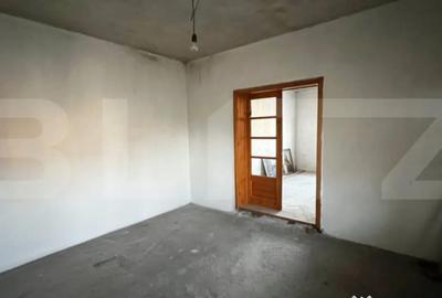 Casă cu 5 camere cu Teren 1950 Mp în Central - 3