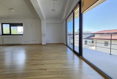 Vila P+3, 350mp utili + 100mp curte, 10min Metrou Piata Victoriei - 2