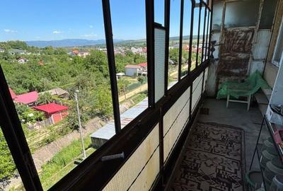 Apartament cu 4 camere decomandat în Central - 3