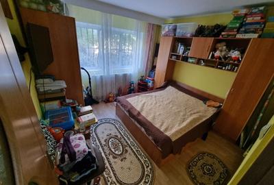 Apartament zona CET - 3