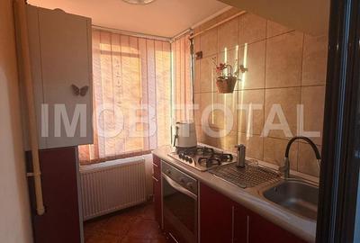 Apartament cu 4 camere decomandat, mobilat în Central - 9