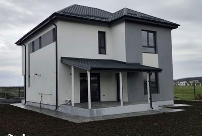 Casă cu 4 camere cu Teren 503 Mp în Tărtășești - 16