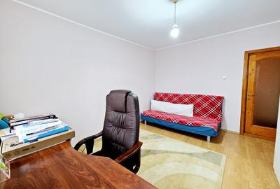 Apartament de tip duplex cu 3 cam, Centru, etaj 4, renovat, mobilat, - 4